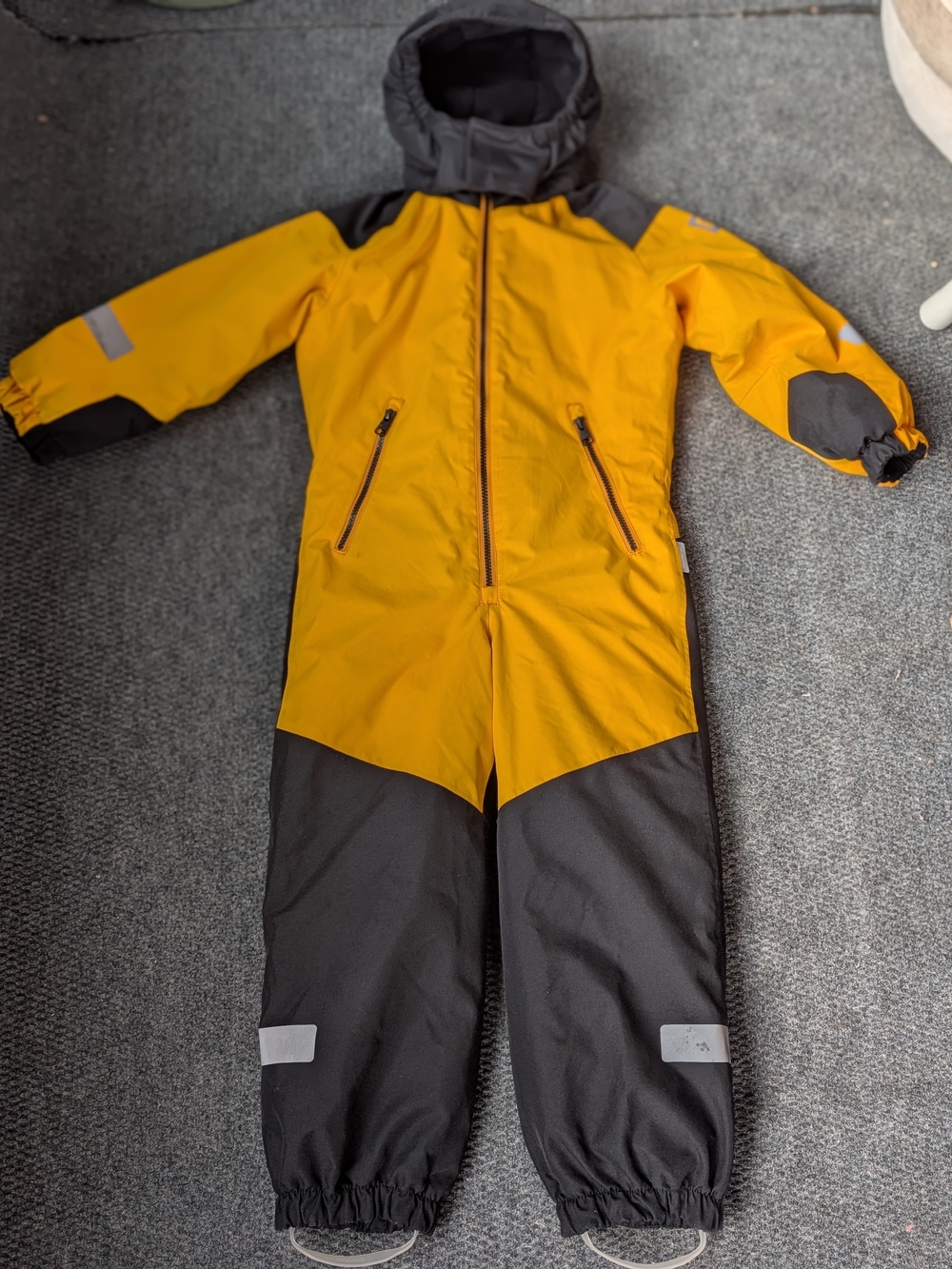 Reima Yellow and Black Kids' Waterproof Unisex Snowsuit 6T